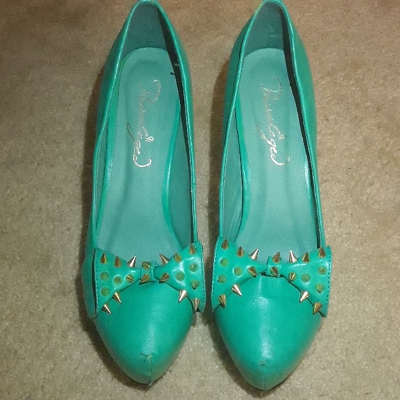 Anette Spiked Bow Platforms - Picture 1 of 4